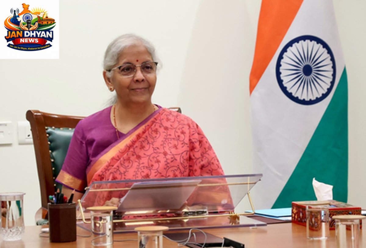 वित्त मंत्री निर्मला सीतारमण सिंगापुर रवाना, चौथे भारत-सिंगापुर मंत्रिस्तरीय गोलमेज सम्मेलन में होंगी शामिल