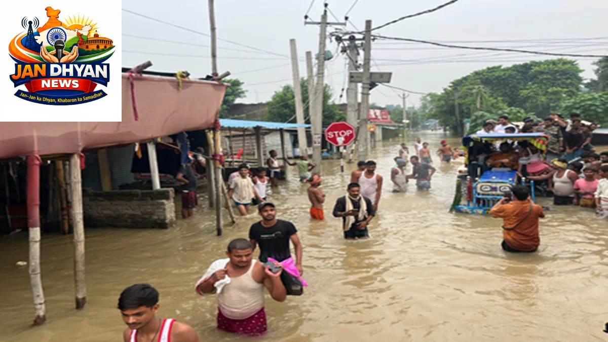 बिहार में बाढ़ का संकट गहराया, 11 जिलों में 16.85 लाख लोग प्रभावित; राहत-बचाव अभियान तेज