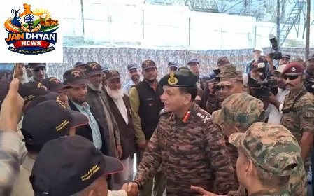 Jammu Kashmir: सेना प्रमुख जनरल धीरज सेठ ने चिनार कोर के अग्रिम इलाकों का किया दौरा, सुरक्षा तैयारियों की समीक्षा