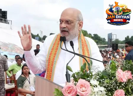 अमित शाह ने साबरमती से देश की पहली LNG ट्रेन को दिखाई हरी झंडी