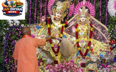 मथुरा से दिल्ली तक गूंजा कृष्ण जन्मोत्सव, आधी रात को जयकारों से भक्तिमय हुआ माहौल