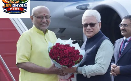 Vice President Maharashtra Visit: मुंबई पहुंचे सीपी राधाकृष्णन, लालबागचा राजा के करेंगे दर्शन