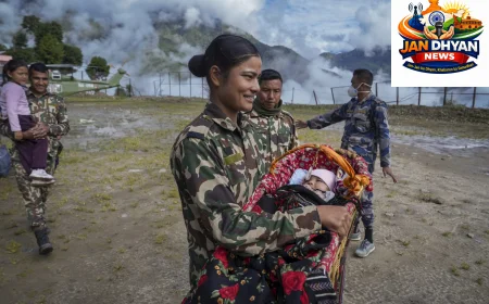 नेपाल में बाढ़ के बाद गहरा मानसिक संकट, डर और सदमे से जूझ रहे हजारों लोग