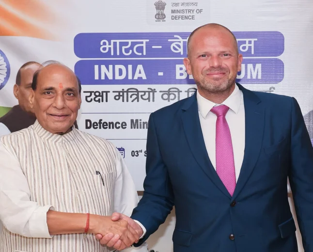 India-Belgium Defence Deal: राजनाथ सिंह और थियो फ्रांकेन की अहम बैठक, रक्षा उद्योग में सहयोग बढ़ाने पर जोर