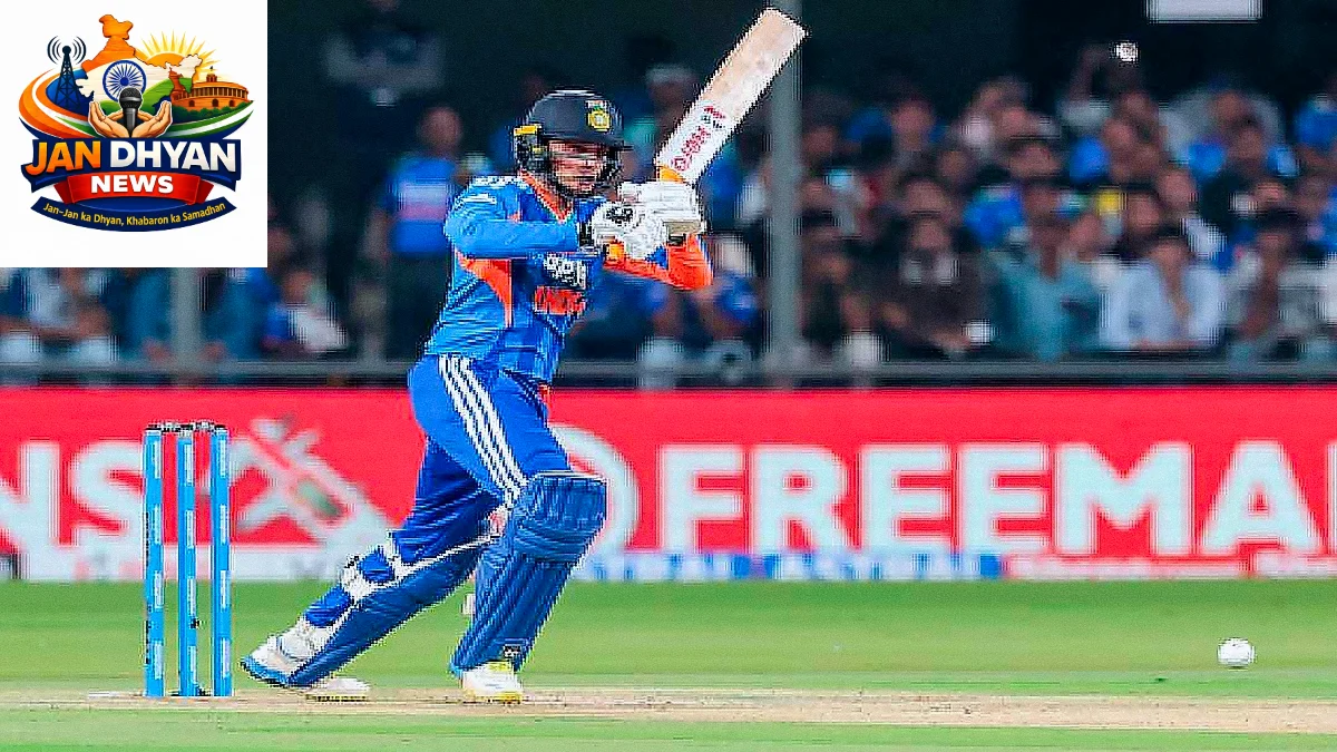 अभिषेक शर्मा ने 18 गेंदों में जड़ी फिफ्टी, विराट-संजू का रिकॉर्ड तोड़ा