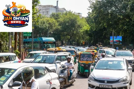 Delhi Traffic Advisory: जंतर-मंतर पर प्रदर्शन के चलते ट्रैफिक डायवर्जन, इन रास्तों से बचने की सलाह