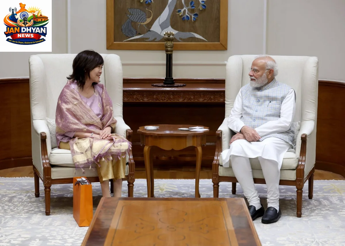 पीएम मोदी से मिलकर भावुक हुईं अकी आबे, शिंजो आबे की याद में वाराणसी में मेमोरियल कॉरिडोर