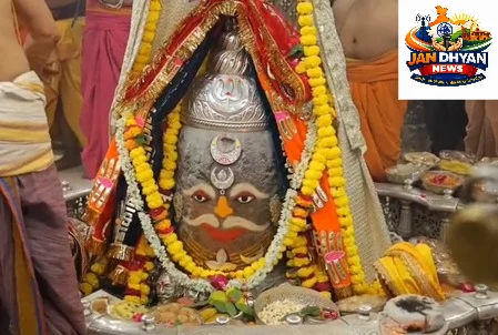 महाकाल भस्म आरती: राजा स्वरूप में बाबा महाकाल के हुए दर्शन