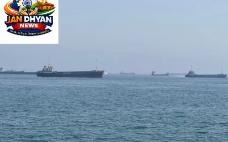Oman Tanker Attack: ओमान में टैंकर पर ड्रोन हमला, 2 भारतीय नाविक लापता