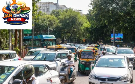 Delhi Traffic Advisory: जंतर-मंतर पर प्रदर्शन के चलते ट्रैफिक डायवर्जन, इन रास्तों से बचने की सलाह